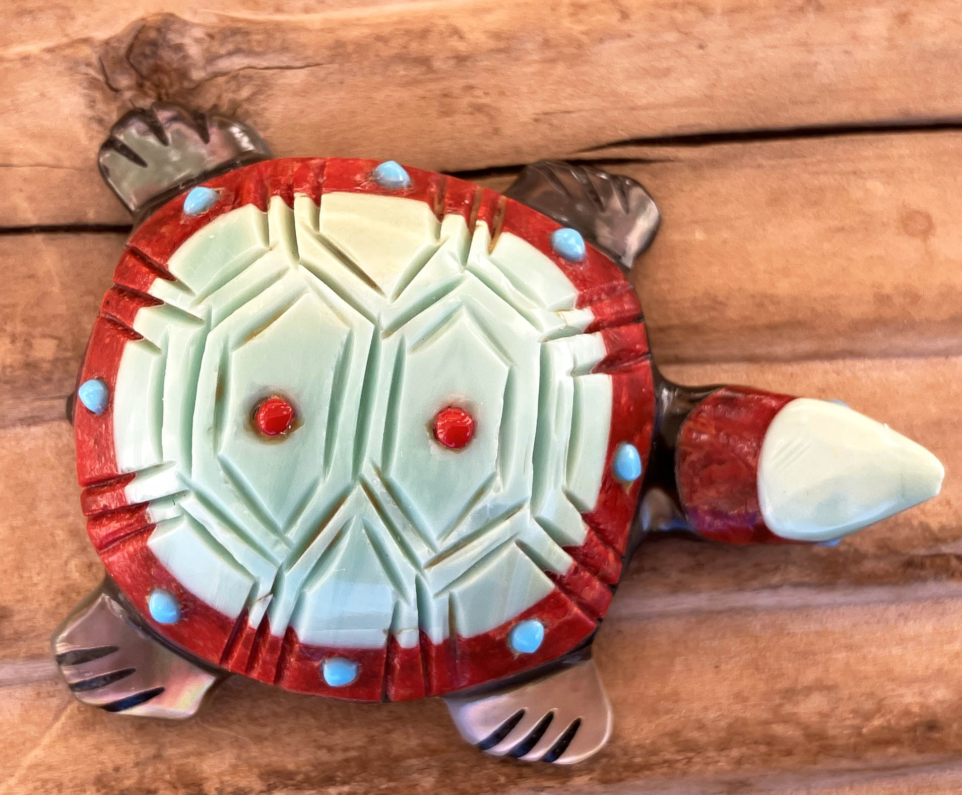 Andrew Quam | Zuni Turtle Fetish | Penfield Gallery of Indian Arts | Albuquerque, New Mexico